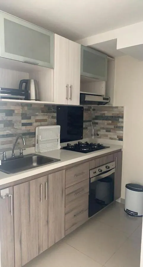 Shine Apartment Santa Marta